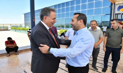Babacan, Turgut Özal Tıp Merkezi‘nin Eksiklerini Masaya Yatırdık