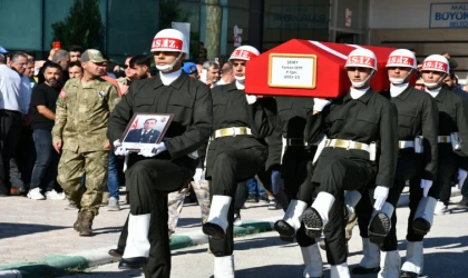 Malatya Şehit’ini Gözyaşları Arasında Uğurladı