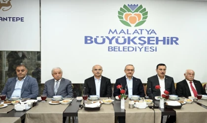 Malatya’da Muharrem Ayı İftar Programına Yoğun Katılım
