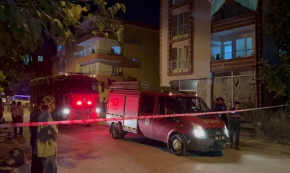 Malatya’da Evin Çatısı Çöktü, Anne Kız Son Anda Kurtuldu