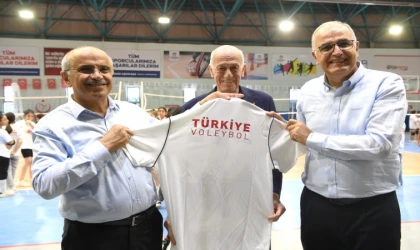 Malatya’da Fabrika Voleybol Okulunun Açılışı Yapıldı