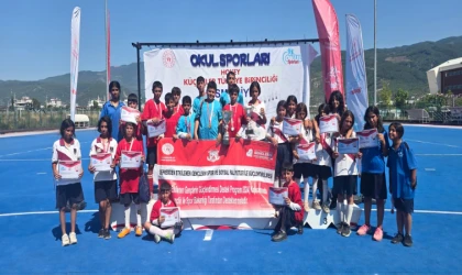 Malatya’da Hokey Takımından Tarihi Başarı