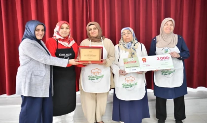 Yeşilyurt’ta Analı Kızlı Yemeği Yarışması