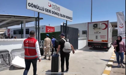 1 milyon 213 bin Suriyeli Ülkelerine Geri Döndü