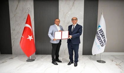Başkan Geçit’ten İş İnsanı Kırteke’ye Taziye Evi Teşekkürü