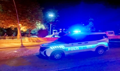 Malatya’da Bıçaklı Sopalı Kavgada Kan Aktı 3 Yaralı