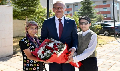 Vali Yavuz: “Arapgir’in Tarihi Kahramanlıklarına Sahip Çıkıyoruz”
