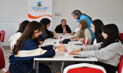 Yeşilyurt Kent Konseyi’nden Gençlere Kamp Jesti