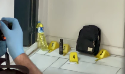 Malatya’da Cami Tuvaleti Önündeki Çanta Polis’i Alarma Geçirdi