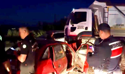 Malatya’da Kamyon İle Otomobil Çarpıştı: 1 Ölü, 1 Yaralı