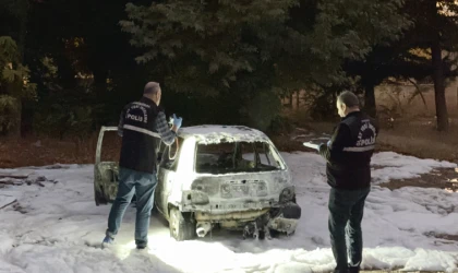 Malatya’da Kundaklama Şüphesi İle Yanan Araç Küle Döndü