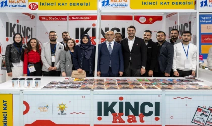 Başkan Er’den Kitap Fuarında Yazarlarına Ziyaret