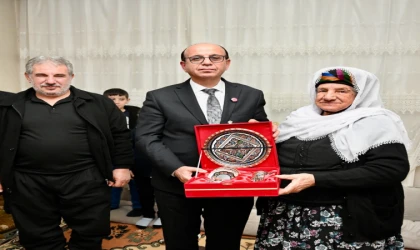 Başkan Geçit’ten Dört Kuşaklı Aileye Ziyaret