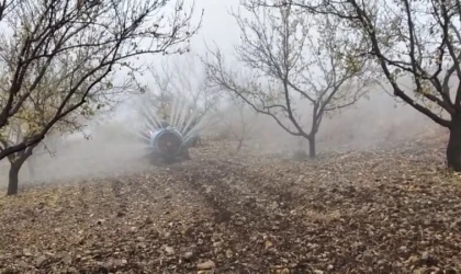 Malatya’da Yeşilyurt’ta Kayısı Bahçeleri İlaçlanıyor