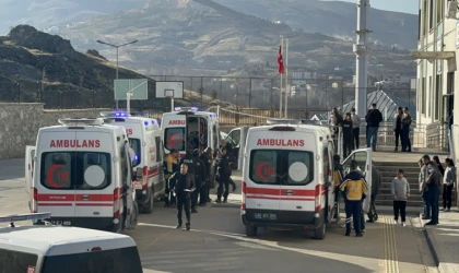 Malatya’da 10 Öğrenci Zehirlenerek Hastaneye Kaldırıldı