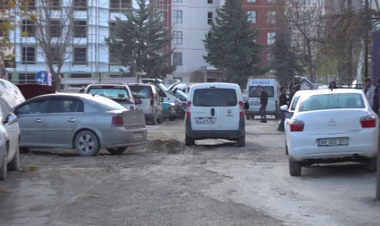 Malatya’da Çavuşoğlu ve Tektut Yollarının Asfalt Yapımı Çağrısı!