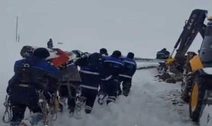 Fırat Elektrik Ekipleri Kışa Meydan Okuyor!