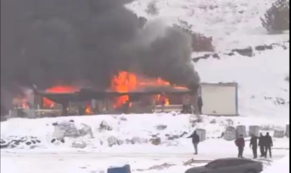 Malatya’da Bir Şantiyede Yangın Panik Yarattı