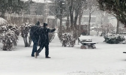 Malatya’da Kar 40 Santimetreyi Buldu!