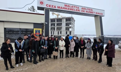 Malatya’da Karnındaki Bebeğiyle Öldürülen Beste İçin Adalet! Çığlığı!