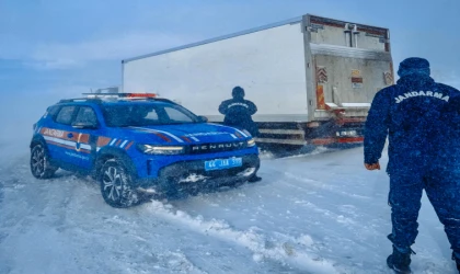 Malatya–Kayseri Karayolunda Kar Engeli