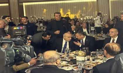 Özgür Özel Malatya’da Nikah Şahidi Oldu