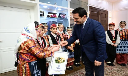 Başkan Taşkın, Folklor Ekibi Gurur Kaynağımız Oldular