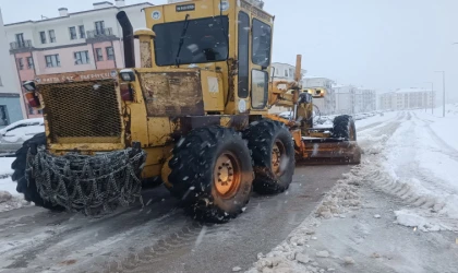 Battalgazi’de Kar Yağışı Sonrası Ekipler Sahada