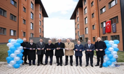 İş Bankası Malatya Lojmanları Sahiplerine Teslim Edildi