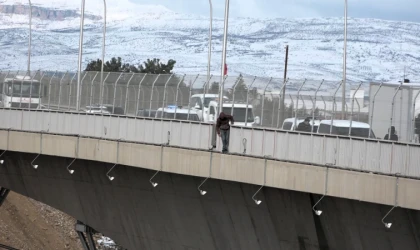 Malatya’da Beylerderesi Viyadüğüne İntihar Girişimi