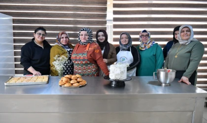 Yeşilyurt’ta Kadınlar Üretiyor, Emeğe Değer Katılıyor