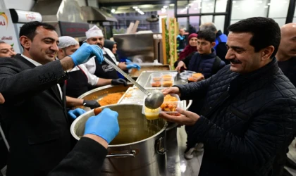 Battalgazi’de Başkan Taşkın’dan Vatandaşlarla Ortak İftar