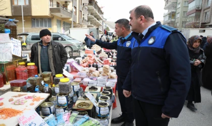 Battalgazi’de Semt Pazarlarına Zabıta Denetimi