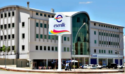 Esenlik’te Veysel Tay Gitti, Ardında Bir Enkaz Bıraktı!