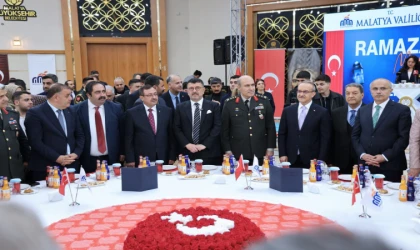 Malatya’da Bayramlaşma Töreninde Birlik Beraberlik Mesajı