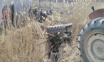 Malatya’da Traktör Kanala Uçtu 2 Yaralı