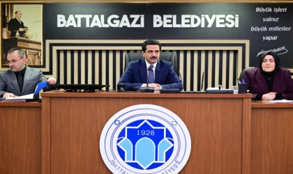 Hizmette Adaletli Bir Anlayışla Hareket Ediyoruz”