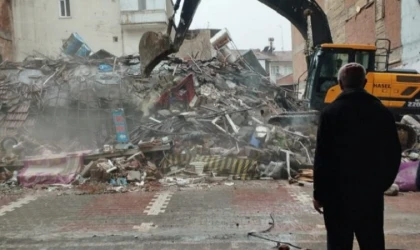 Malatya’da Bilginler Apartmanı Davasında Tek Sanık Beraat Etti,