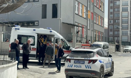 Malatya’da Öğrenciler Arasında Bıçaklı Kavga 5 Yaralı