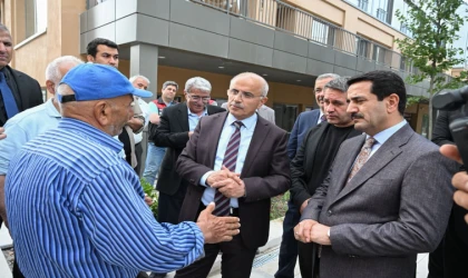 Başkan Er, “Çarşımızı Güzelce Şekillendireceğiz”