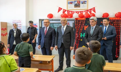 Malatya’da 147 Bin Öğrenci’den Karne Sevinci