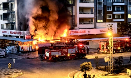 Malatya’da Bir Alışveriş Merkezinde Korkutan Yangın