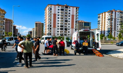 Malatya’da Otomobil İle Motosiklet Çarpıştı: 1 Yaralı