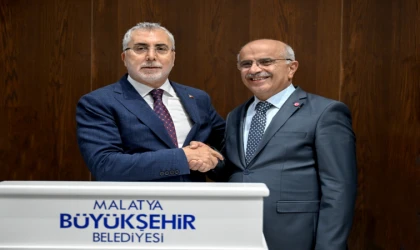 Bakan Işıkhan‘dan Malatya Büyükşehir’e Övgü