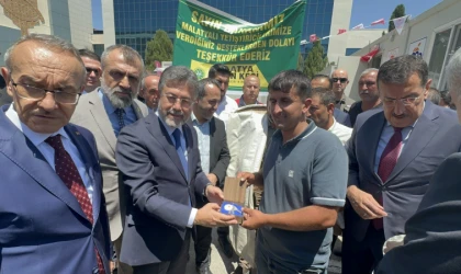 Bakan Yumaklı’dan Çoban Evi Anahtar Teslimi