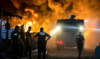 Malatya’da Hurda Sahasında Korkutan Yangın