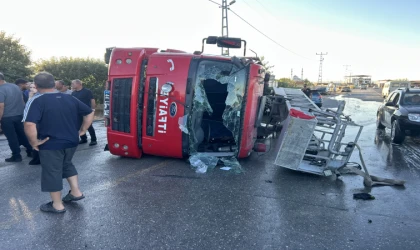 Malatya’da İtfaiye Aracı Devrildi: 3 Yaralı