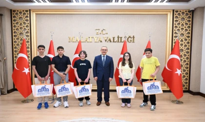 Vali Yavuz, LGS Türkiye Birincilerini Tebrik Etti