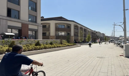 Malatya’da Konteynerler Kalktı, Çarşı Yeniden Hareketlendi