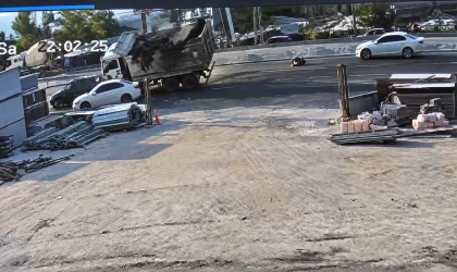 Katibinin Ağır Yaralandığı Kazanın Görüntüleri Ortaya Çıktı!